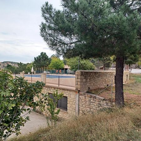 La Vieja Escuela Villa Fuentes de Rubielos Ngoại thất bức ảnh
