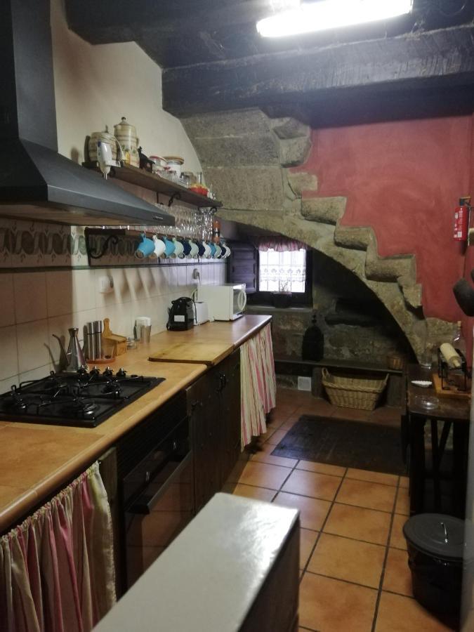 La Vieja Escuela Villa Fuentes de Rubielos Ngoại thất bức ảnh